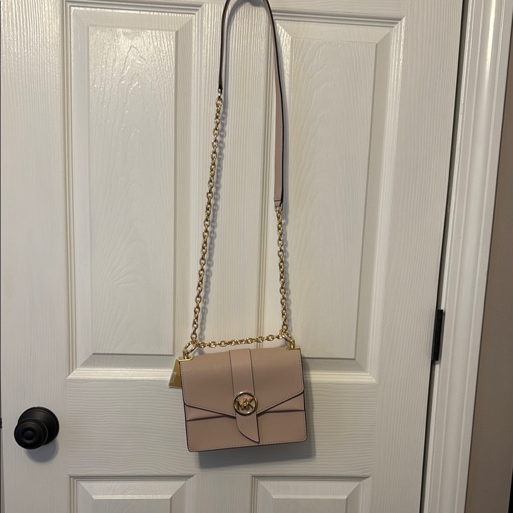 Michael Kors Elegant Beige Crossbody Bag